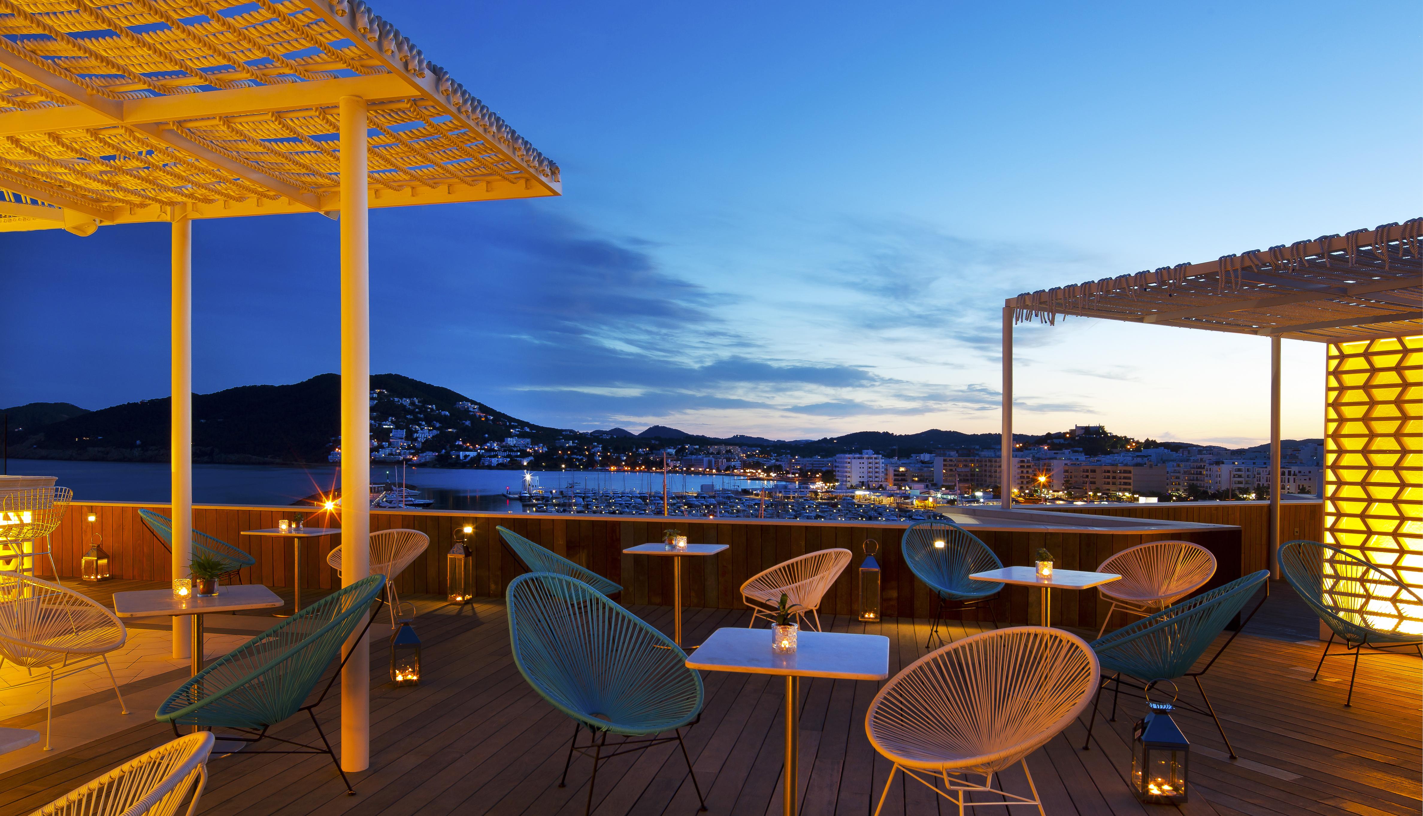 Aguas De Ibiza Grand Luxe 5*圣尤拉利亚·德尔·里奥