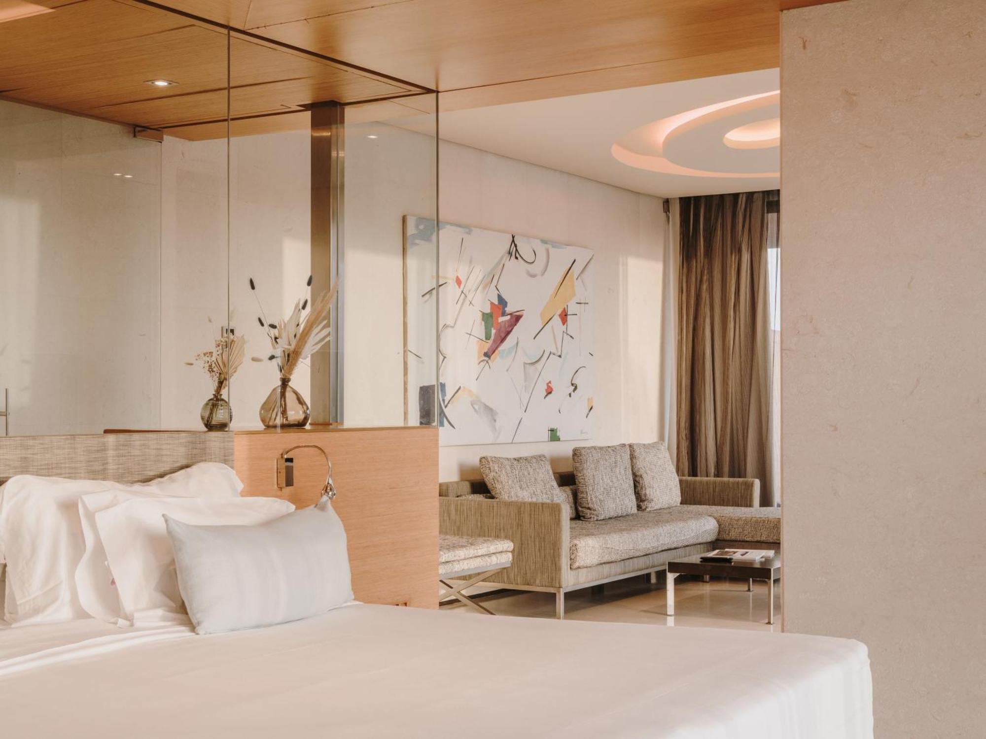 Aguas De Ibiza Grand Luxe Santa Eulalia del Río酒店
