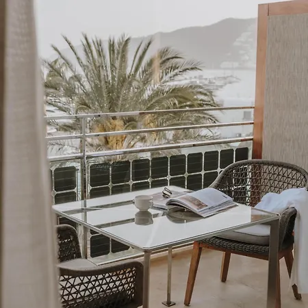 Aguas de Ibiza Grand Luxe Hotel Santa Eulalia del Río Exterior foto